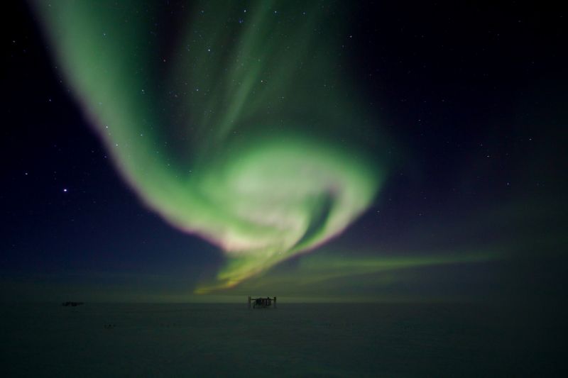 Southern Lights at the South Pole