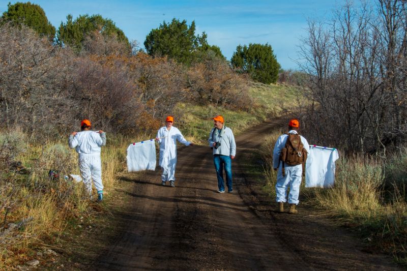 Researchers prepare for tick collection fieldwork in northern Utah during an outdoor study event