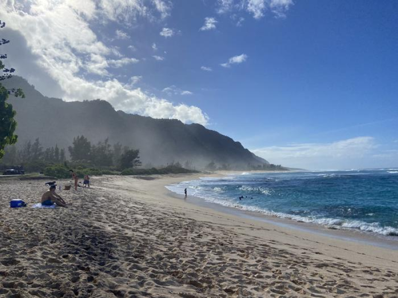 Giant sea salt aerosols play major role in Hawaii’s coastal clouds, rain