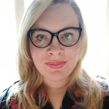 Allie Nelson headshot