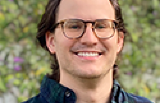 Headshot of Alexander Huth