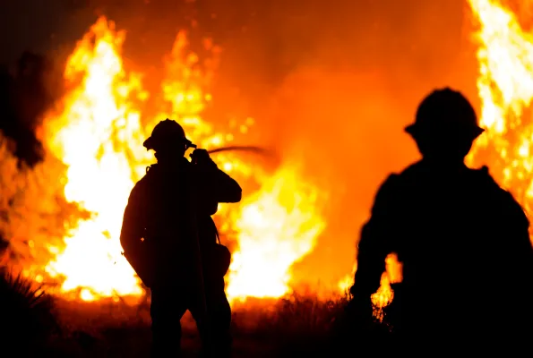 California firefighters attack the Bobcat fire