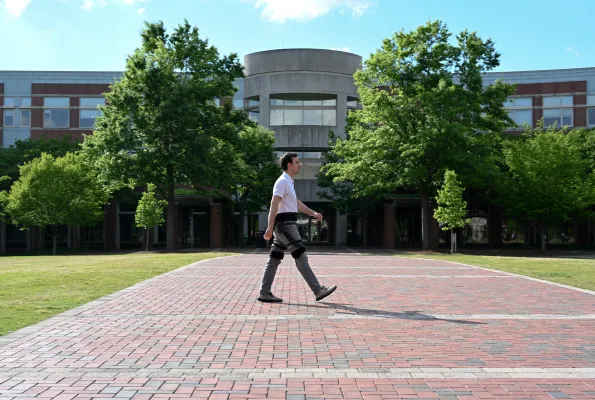 exoskeleton walking