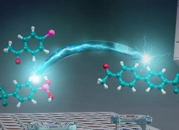 chemical structures above the pipette/well plate