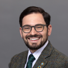 Click to take you to Joshua Reding's biography page. 