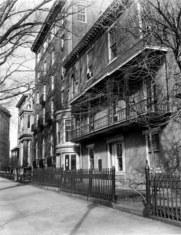 Third NSF headquarters The Old Cosmos Club H St and Madison Place, NW Washington, DC 1953-1958  In 1953, the Foundation settled in the old Cosmos Club at H Street and Madison Place, N.W., with auxiliary offices in the historic Winder Building across 17th Street from the Executive Office Building.