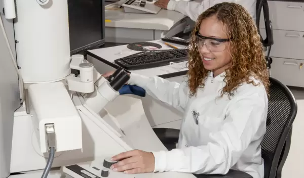 scientist in lab