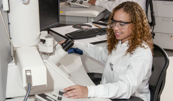 scientist in lab