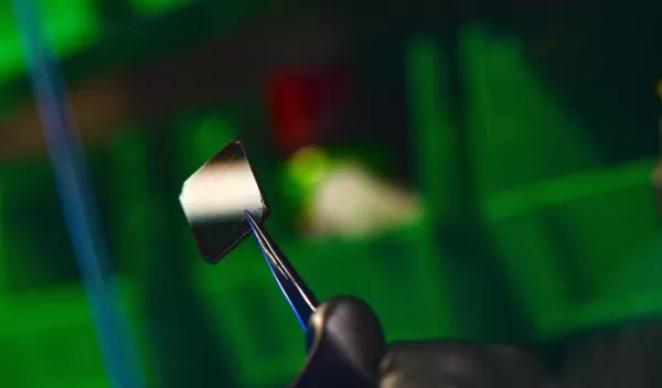 A new process yielded 2D perovskite crystal layers, a step toward stability for perovskite-based technologies.