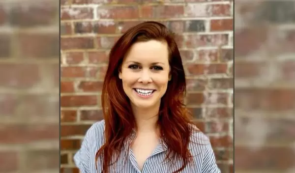 banner portrait ofTess deBlanc-Knowles - special assistant to the director for artificial intelligence