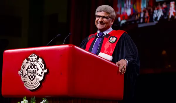Dr. Panchanathan delivered a heartfelt and motivational address at the University of Ottawa Faculty of Engineering convocation.