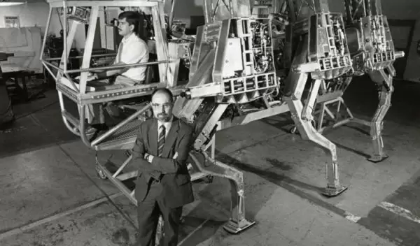 Ohio State's Adaptive Suspension Vehicle (ASV) and engineers