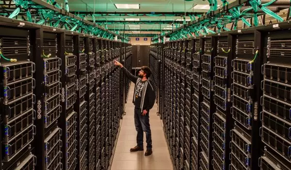 Rows of server racks that make up the Frontera supercomputer