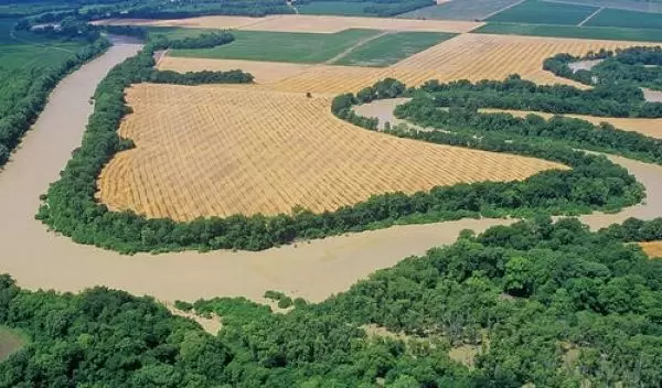 Scientists have discovered how rivers, bearing increased loads of nitrogen, emit greenhouse gases.