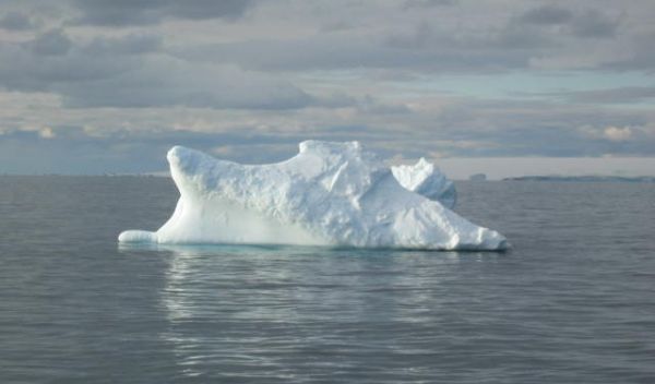 cooling ocean surface waters and more dust from Southern Hemisphere continents