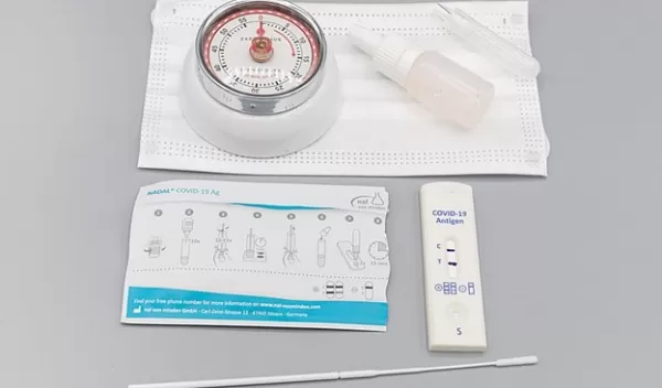 A new breath test detects severe COVID-19 infection in seconds.