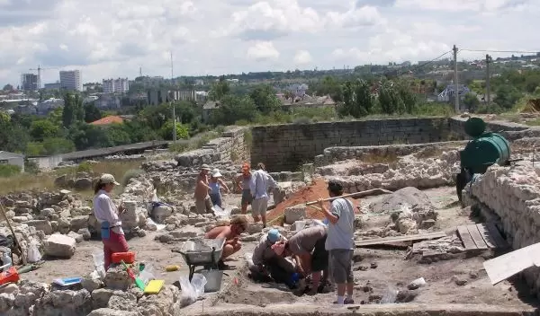 Photo of the dig site at Chersonesos, a Greek colony on the Crimean peninsula.