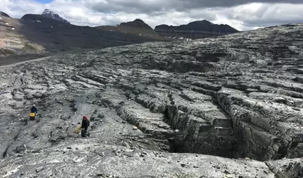 exposed glacier bed