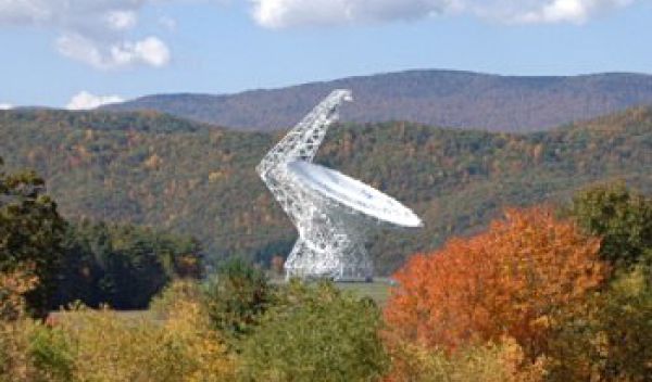 Photo of the Robert C. Byrd Green Bank Telescope in Green Bank, Pocahontas County, W. Va.