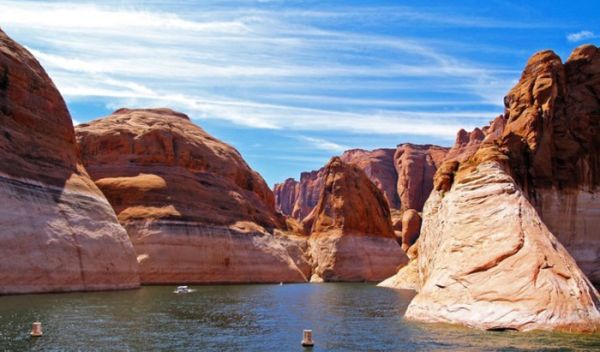 rings around Lake Powell in 2017