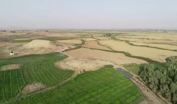 Drone footage of the Khani Masi plain in the Garmian Province, Kurdistan Region of Iraq.