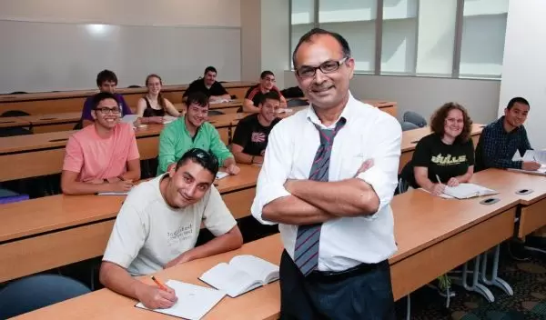 professor Autar Kaw with students