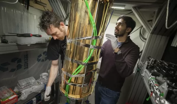 ultra-secure quantum internet inside LISE