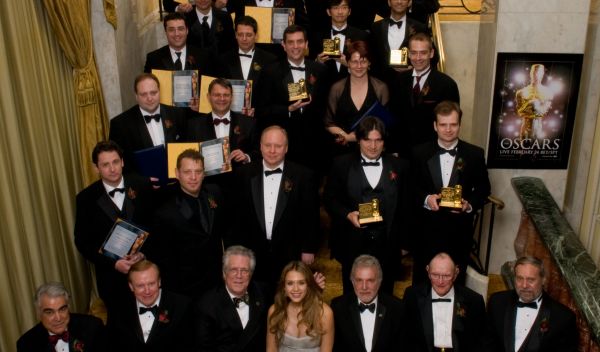 Photo of Jessica Alba and recipients of 2008 A.M.P.A.S Scientific and Technical Achievement Awards.
