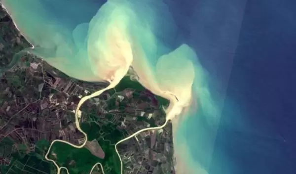 satellite view of river avulsion