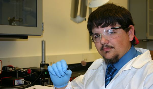 Photo of student Keith Berry in the chemistry lab