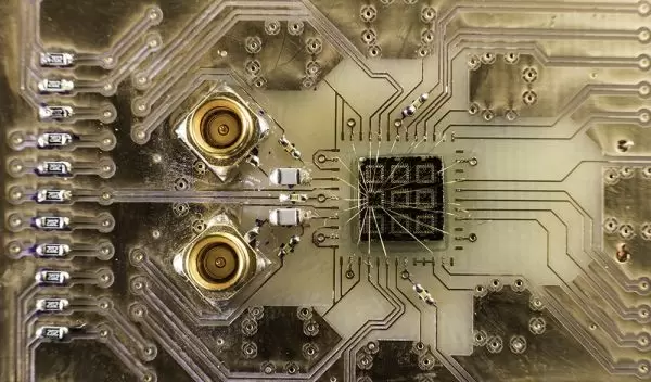 Scientists are creating interactions between distant electrons, advancing quantum computing.