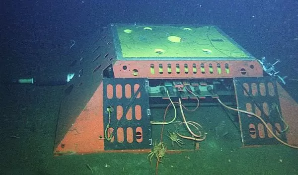 The Monterey Accelerated Research System (MARS) cabled observatory