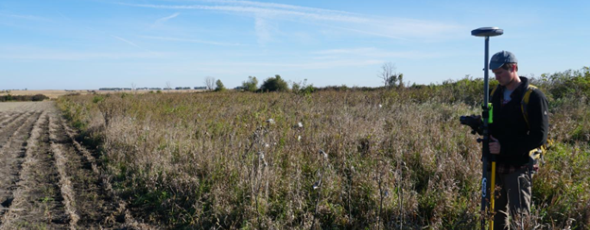 Isaac Larsen and colleagues combined several tools to study Midwestern soils. Credit: UMass Amherst Isaac Larsen and colleagues combined several tools to study Midwestern soils. Credit: UMass Amherst