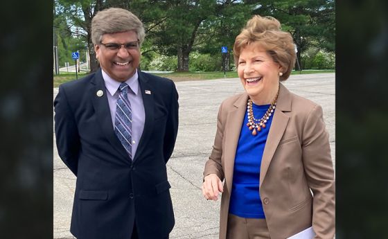 U.S. National Science Foundation Director Sethuraman Panchanathan and Sen. Jeanne Shaheen (D-NH) at the University of New Hampshire in Durham.