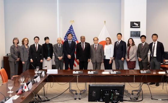 The director welcomed the Science and Technology advisor to the prime minister and Japan Science and Technology president Kazuhito Hashimototo NSF headquarters.