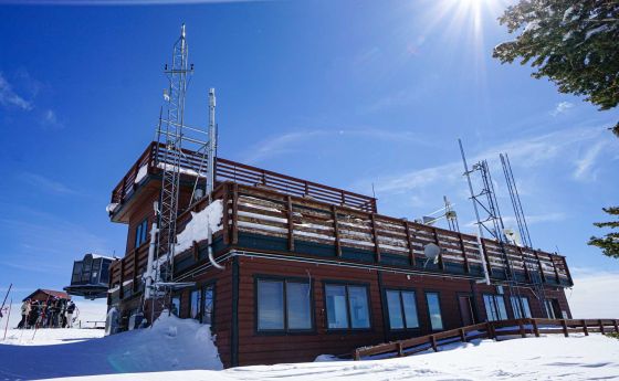 a building in snow