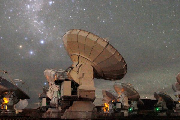 The antennas of the Atacama Large Millimeter/submillimeter Array (ALMA) scrutinize the mysteries of the universe 24 hours a day.