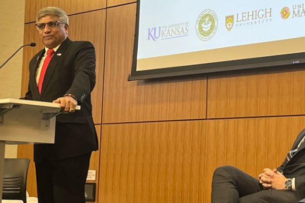 NSF Director Sethuraman Panchanathan announces NSF’s investment in the NSF Engineering Research Center for Environmentally Applied Refrigerant Technology Hub at the University of Kansas on Nov. 7, 2024. 